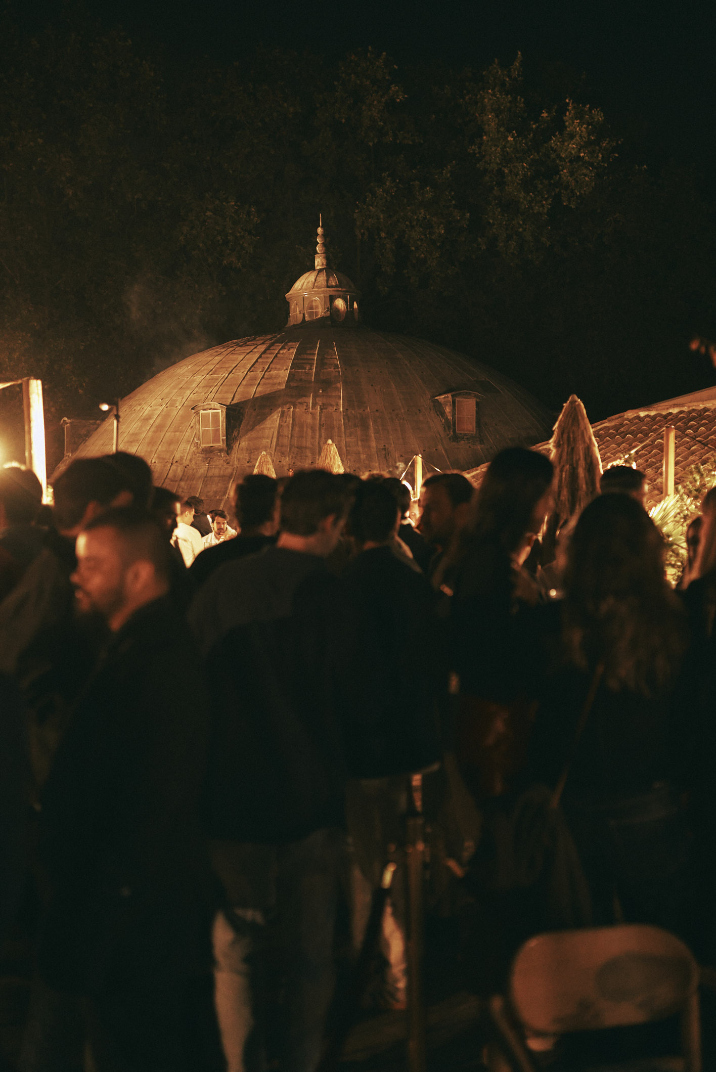 Descubre Florida Park en El Retiro, un espacio único en Madrid para disfrutar de gastronomía, música y ocio 360º, de día y de noche.